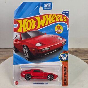 Hot Wheels 1983 Porsche 928S Die-Cast Car Model